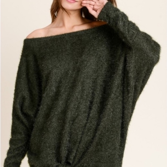 Dark olive fuzzy sweater - Picture 2 of 4
